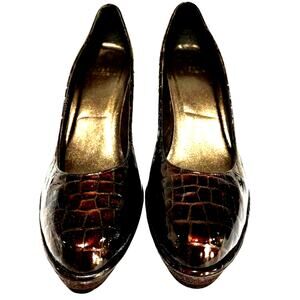Stuart Weitzman dark brown moc croc pumps high heels US size 9M Boss Lady shoes